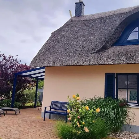 Reethaus Hüs Kiek Сasa de vacaciones Zierow